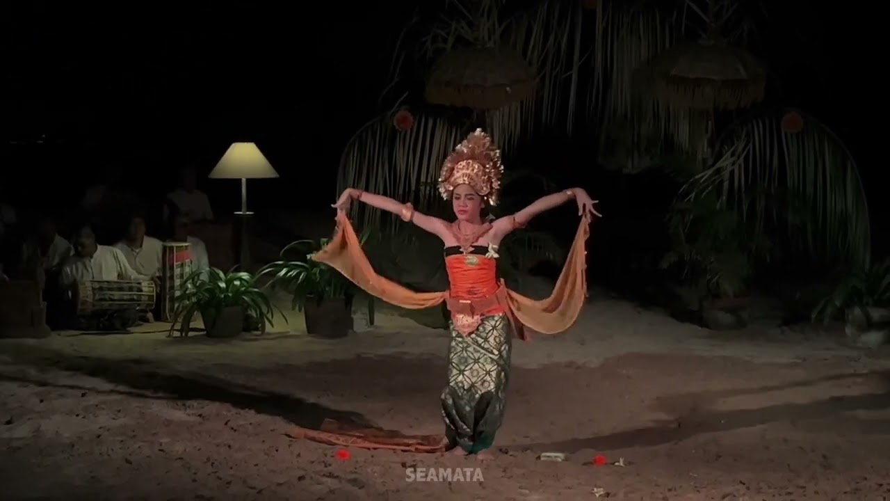 Bali Legong Traditional Dance at Sanur Beach 2022 - Tandjung Sari Hotel - Denpasar, Indonesia