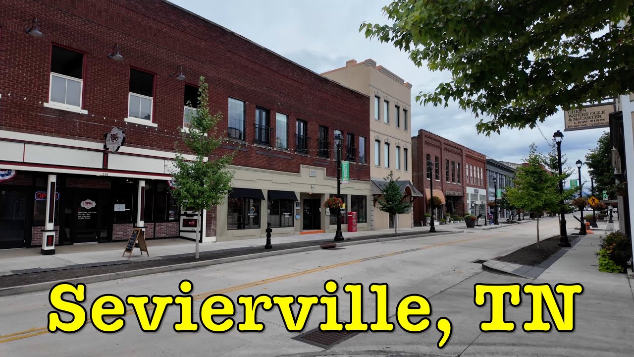 Sevierville  | Town Center Walk Through |  Visit, shop, eat, move to, or start a business