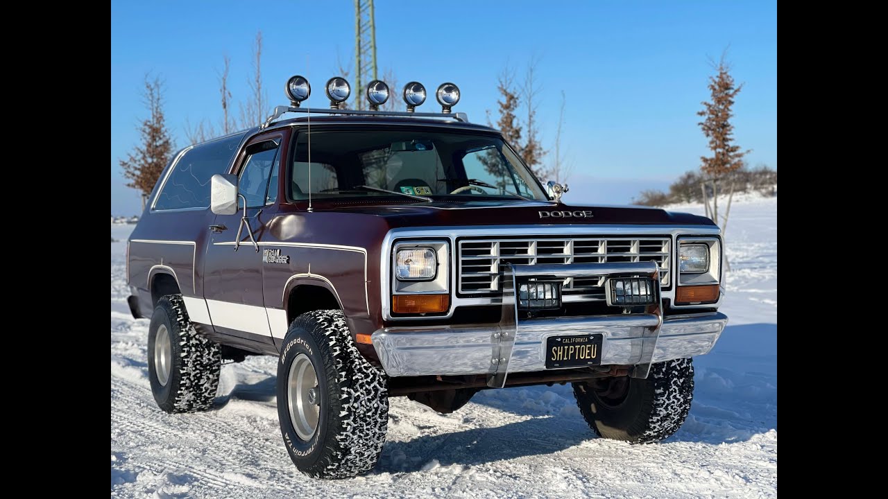 1982 DODGE RAMCHARGER Royal SE 5.2 V8