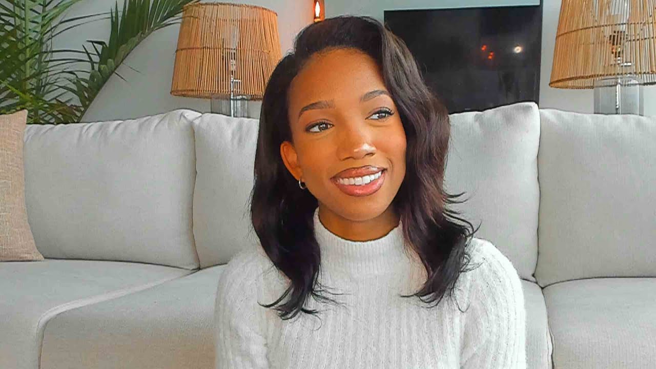 LEO | YOU'VE EVOLVED SO MUCH THAT YOU'LL SPOT THIS PERSON A MILE A WAY | Love Tarot Feb 2023