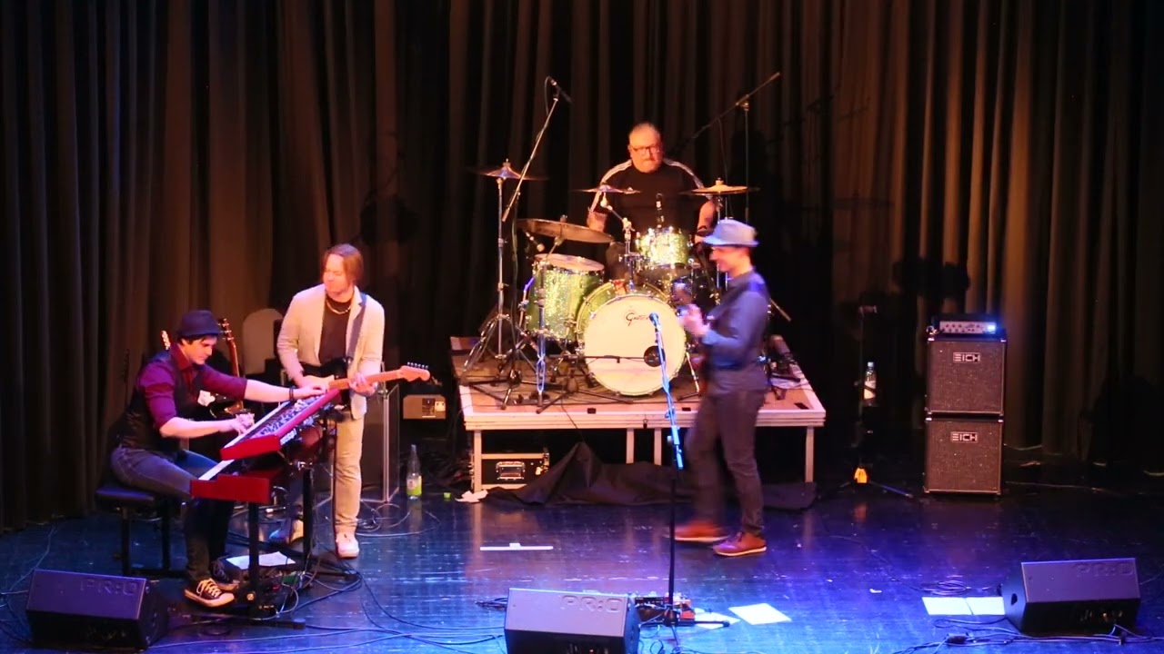 Clapton Experience - Blues Power