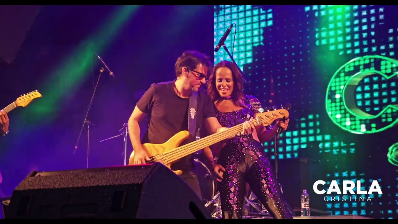 Carla Cristina - Sonífera Ilha / Erva Venenosa / Pro Dia Nascer Feliz (Festival Agrada Gregos)