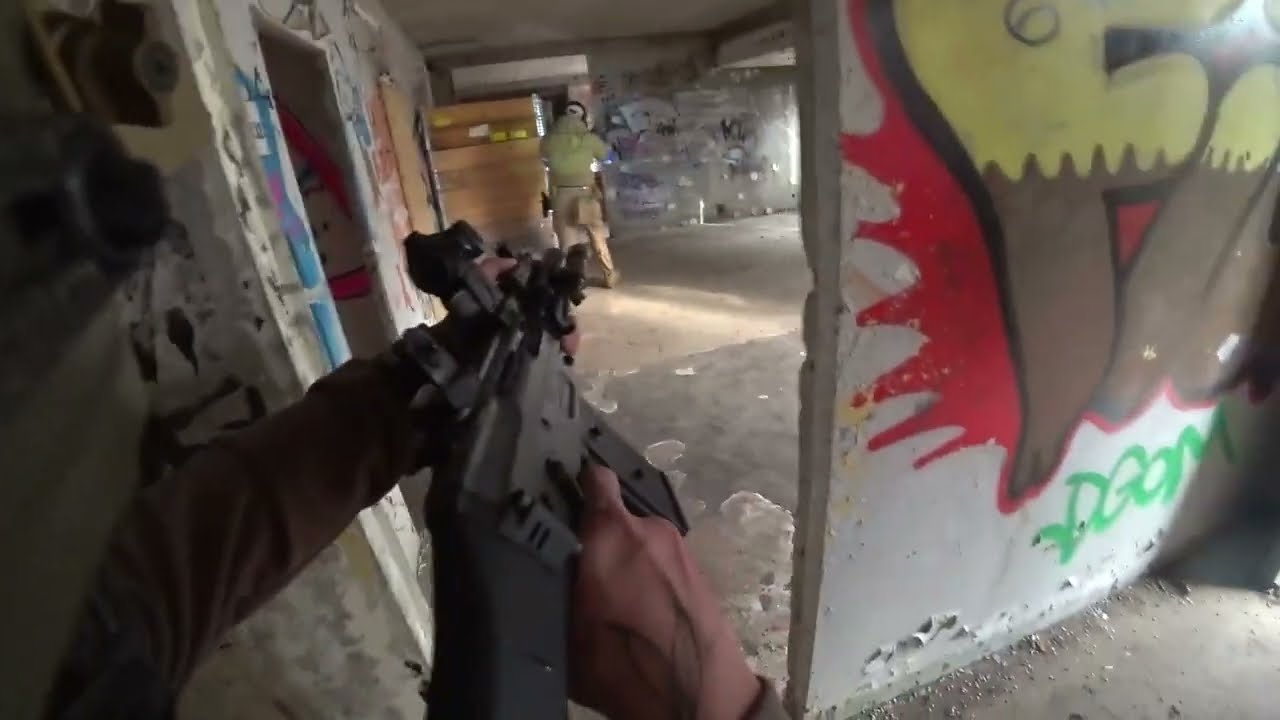 Airsoft - Silo/Powergun (GHK SIG 553 / MCX APFG / PTW )