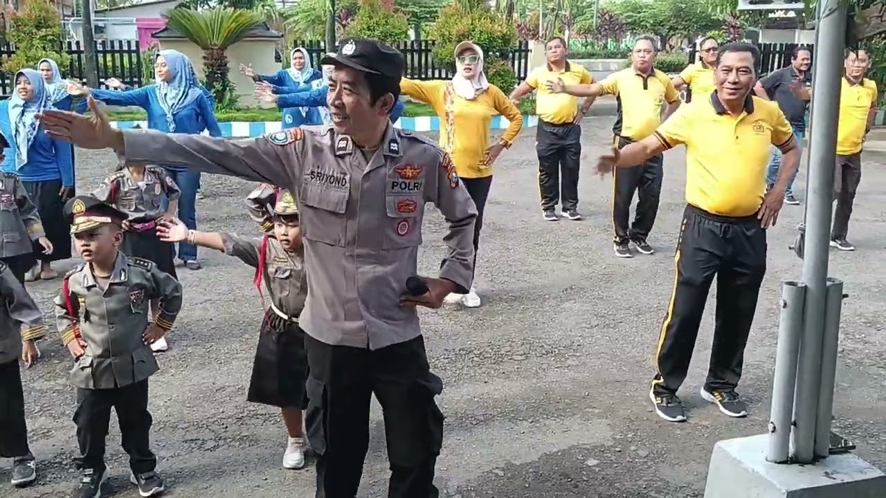Outdoor Learning go To Polsek Karangjati