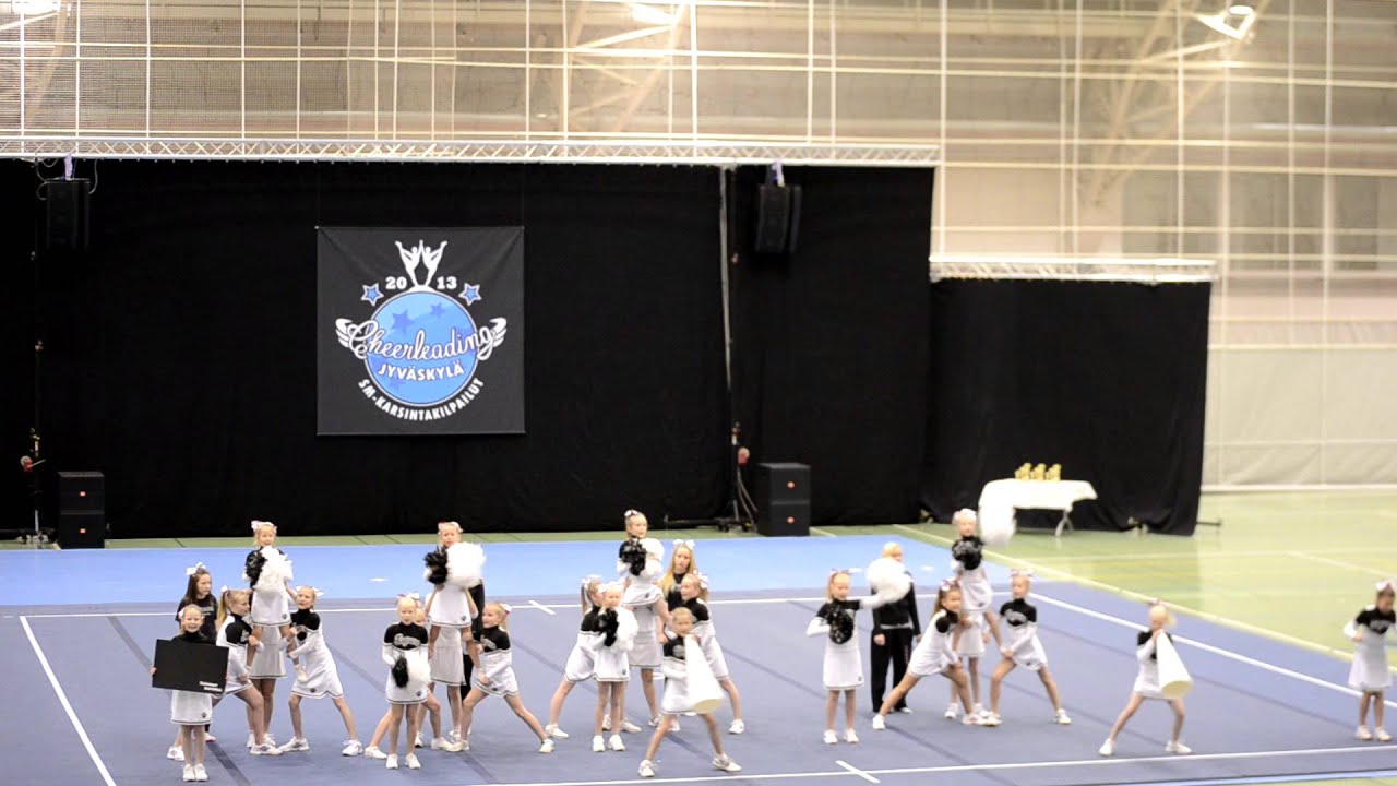 Jaguars Pluto sm-karsinta 2013 esiintyminen