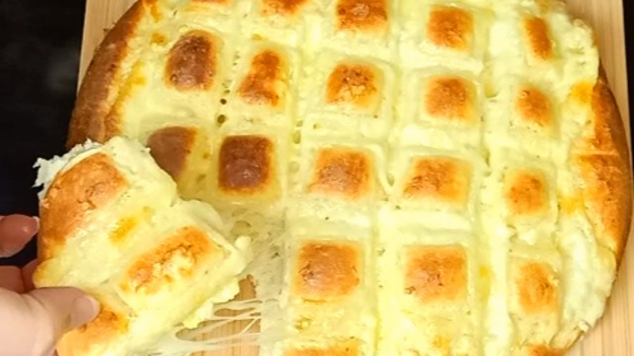 خبز الثوم والجبنه الموتزاريلا بطعم أفضل من المطاعم-cheese garlic bread