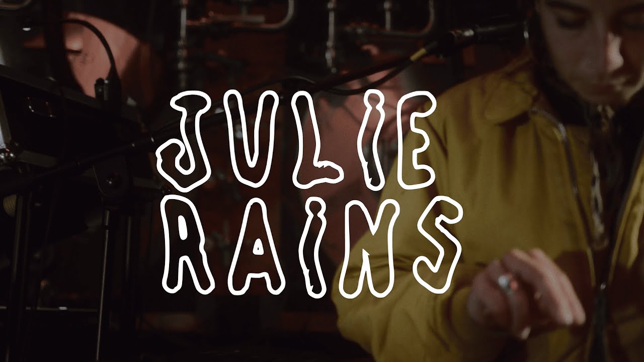 ILLEGAAL LIVE SESSION #1 _ Julie Rains