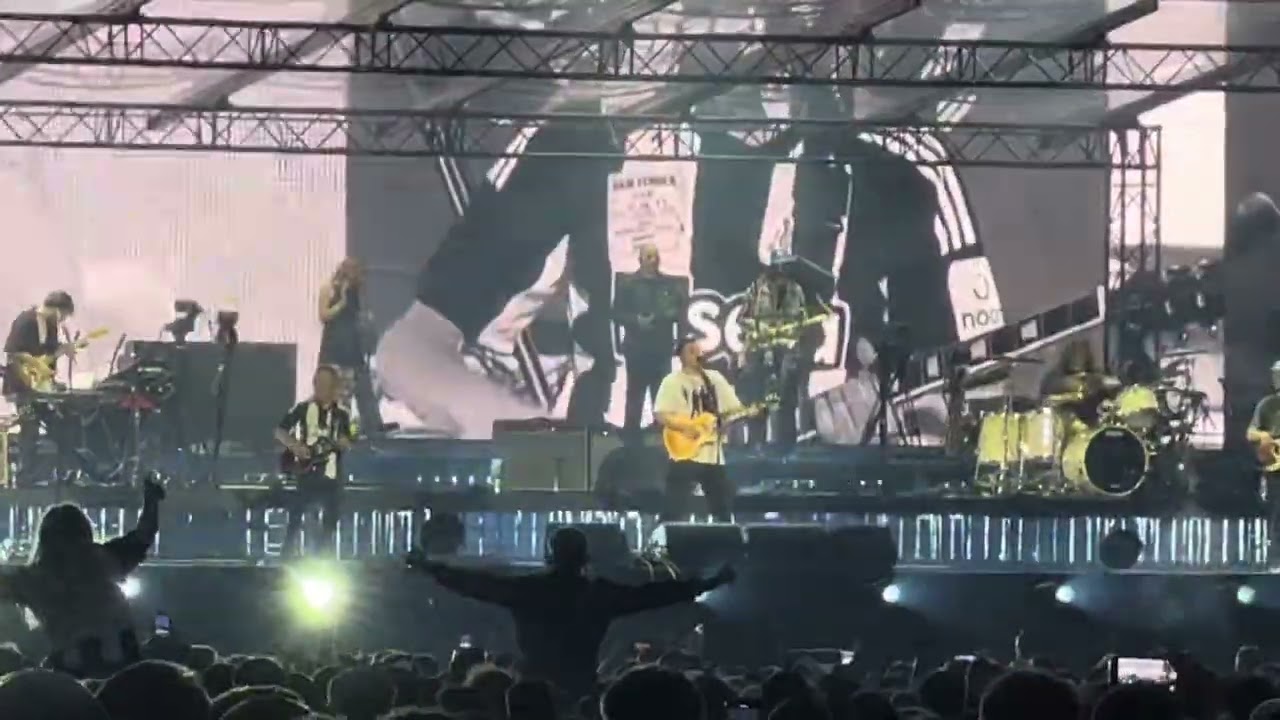 SAM FENDER “THIN LIZZY COVER “ THE BOYS ARE BACK IN TOWN “
