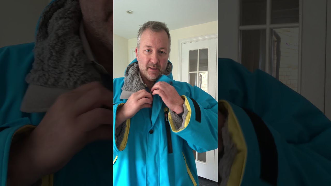 Red Original Long Sleeved Pro Change Jacket Unboxing and First Impressions