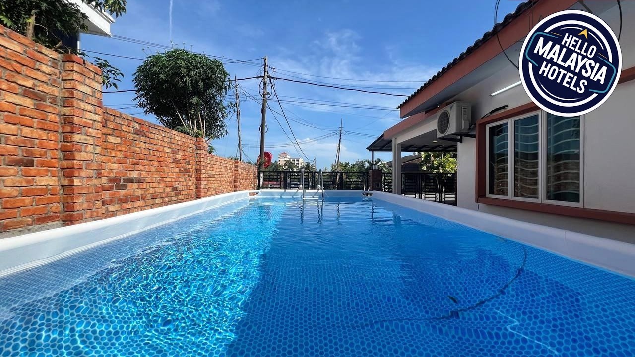 Port Dickson 4BR Mini Fun House - Up to 13 Pax | Port Dickson, Malaysia | Hotel Review ⭐
