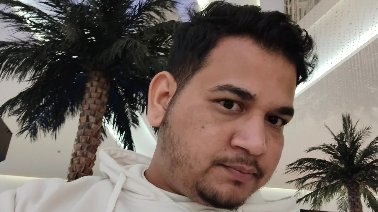 Qamar vlogs  is live