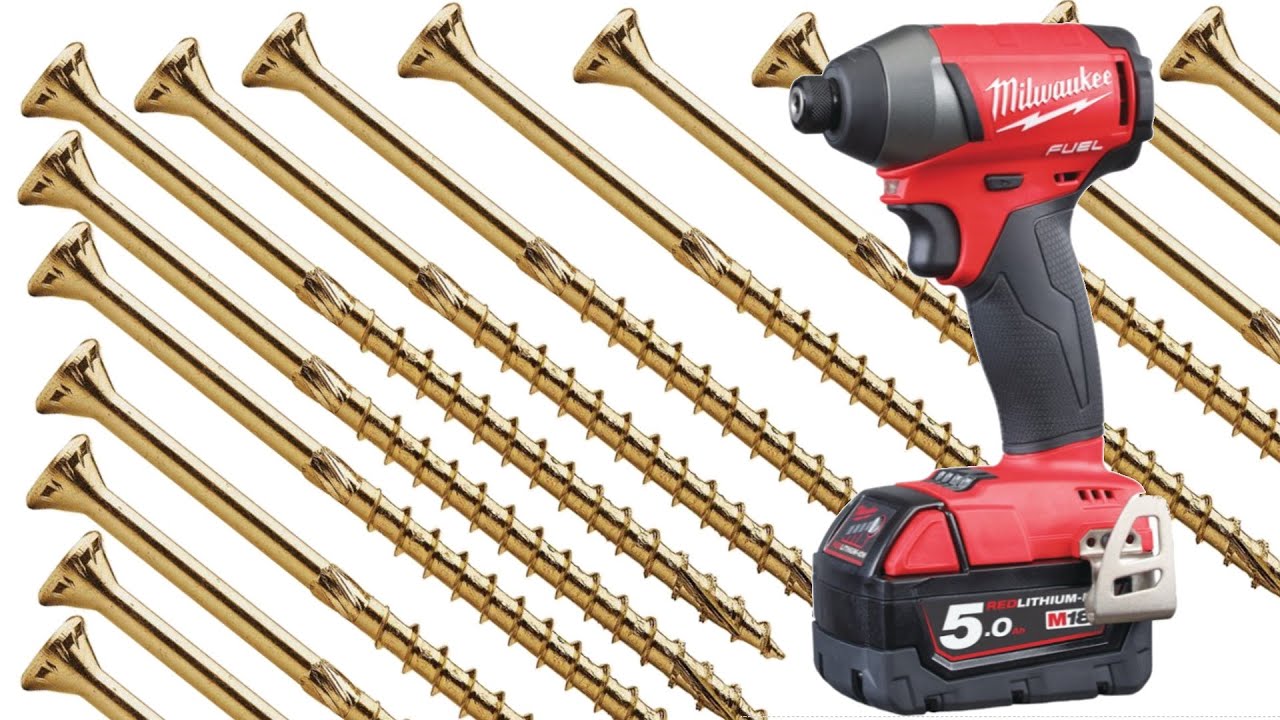 Milwaukee M18 FID Bormasina impact test cu surub de 30 cm