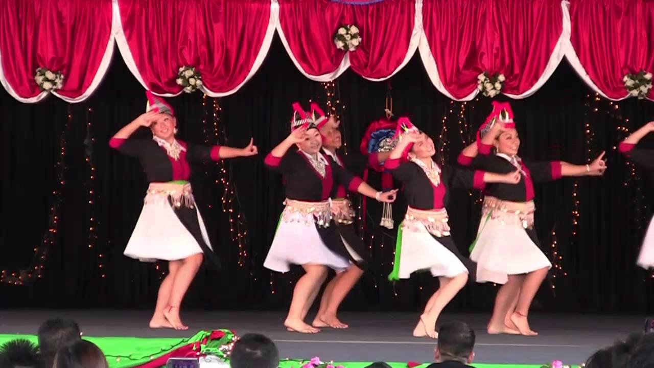Nkauj Huab Dawb - Sacramento Hmong New Year 2011-12 Day 2 Dance Competition
