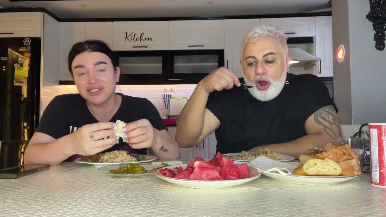 Et kavurma  yemekteyiz