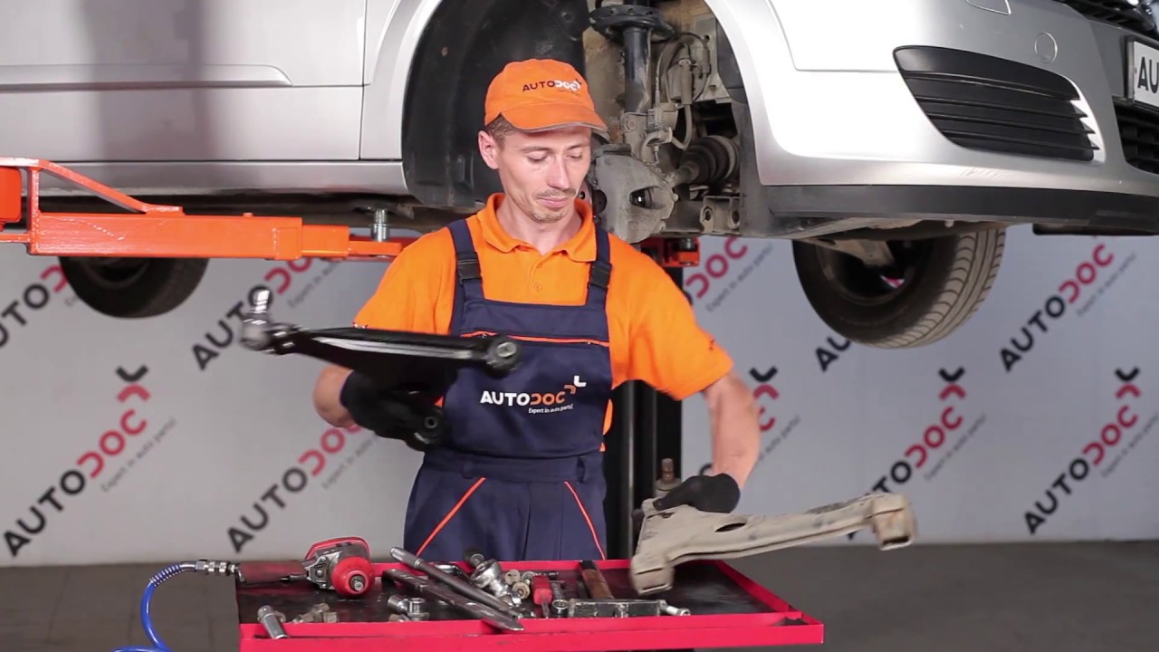 How to change front lower arm on OPEL ASTRA H TUTORIAL | AUTODOC