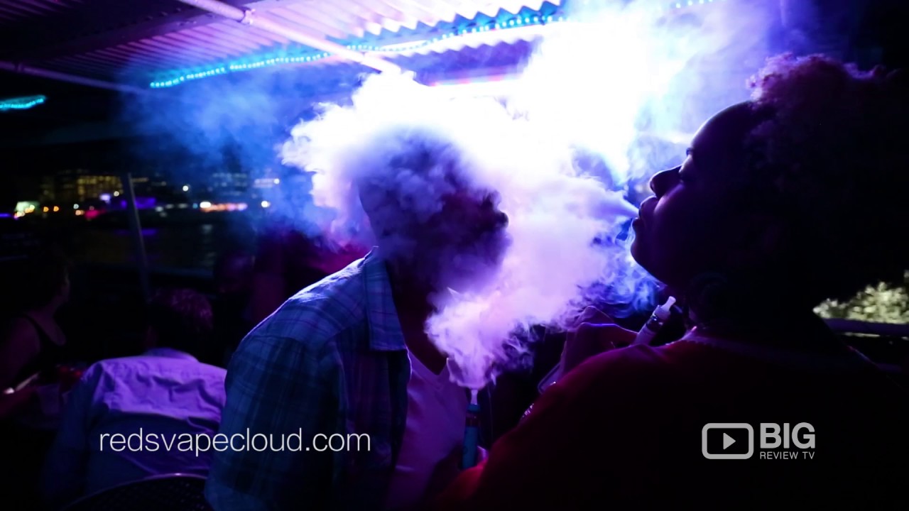 Red's Vape Cloud Store in Brooklyn NY selling E-Liquid vape
