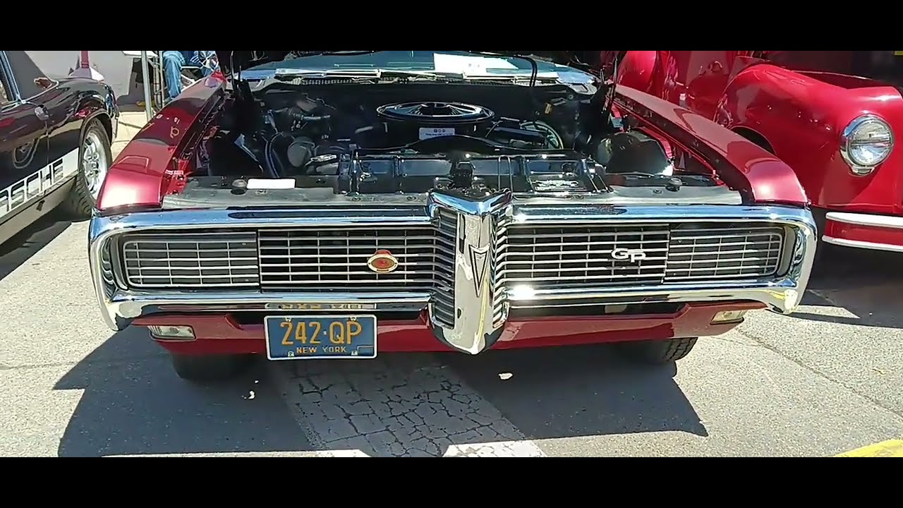 1968 Pontiac Grand Prix personal luxury coupe