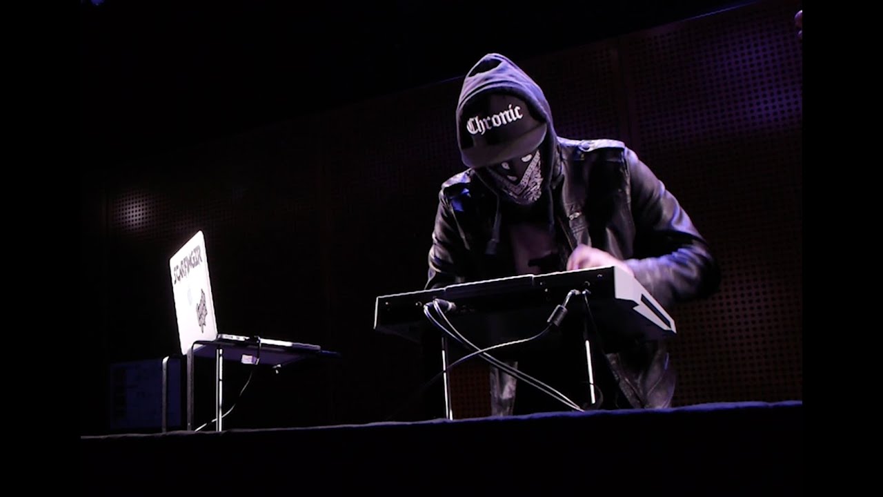 Skrillex & Kill The Noise - Recess (Flux Pavilion Remix) - Scarfinger Live Remix - MPC Renaissance