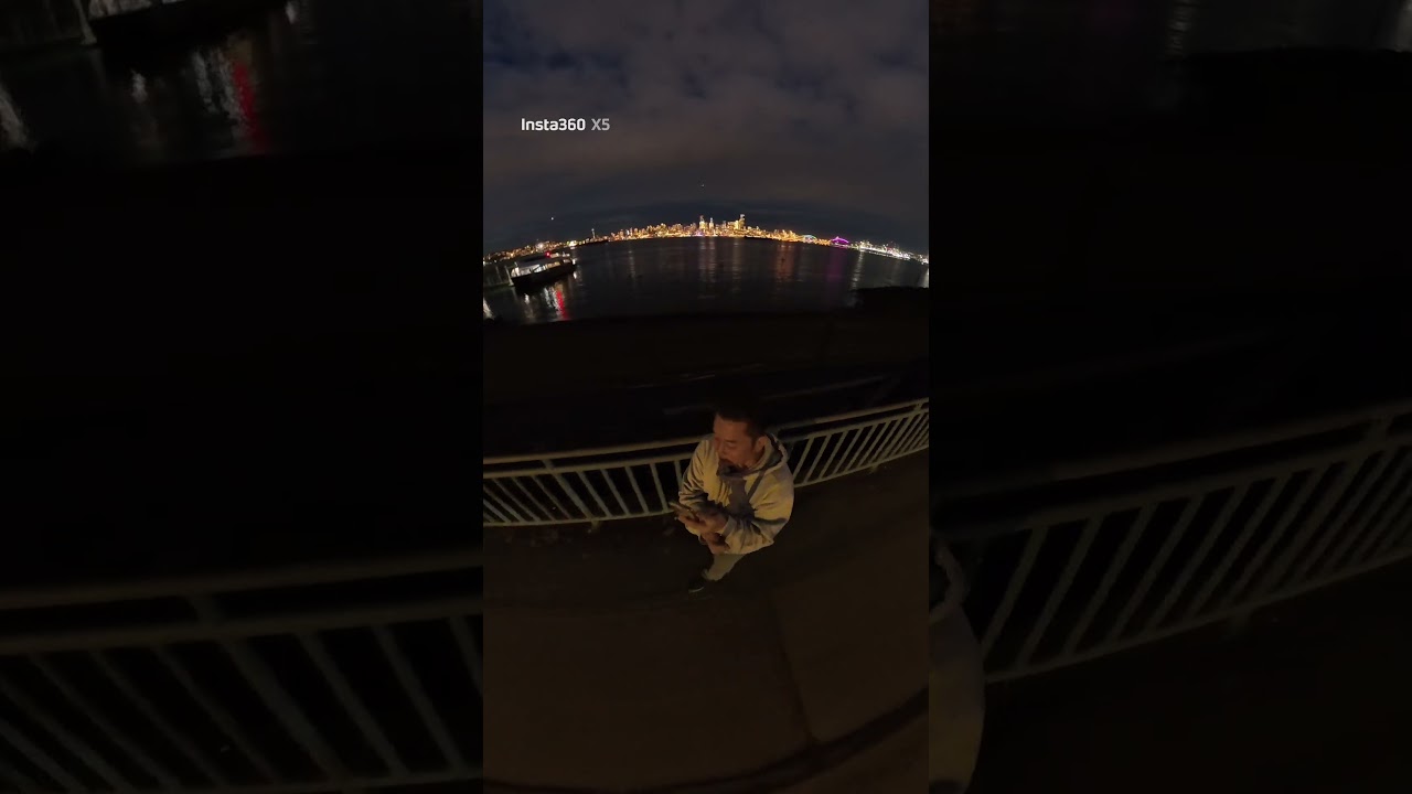 Trying out the camera for the first time, Seattle at night.  Cảnh Đẹp Seattle!