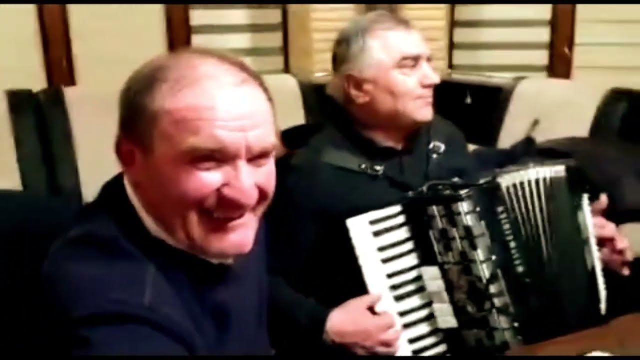 Аварская песня Насрула Расулов поёт