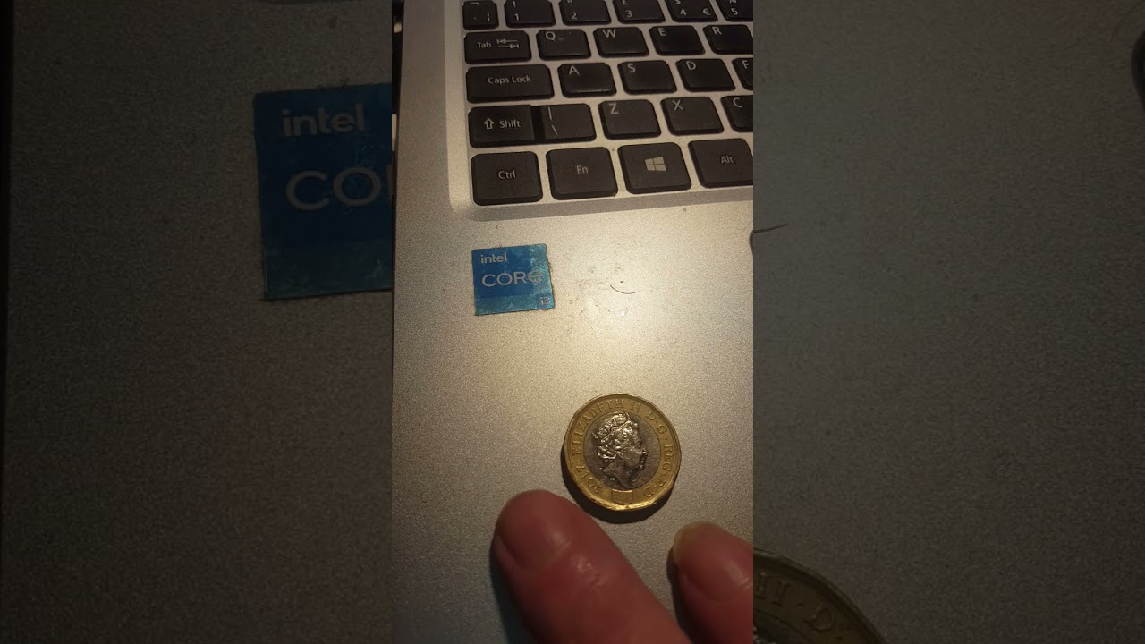 2017 &pound;1 one pound fake
