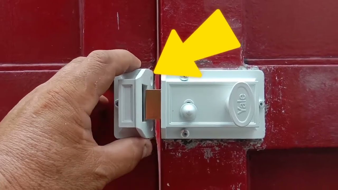 HOW TO REPLACE YALE RIM LOCK NIGHT LATCH? #diy #justdoityourself #yalerimlock #nightlatch