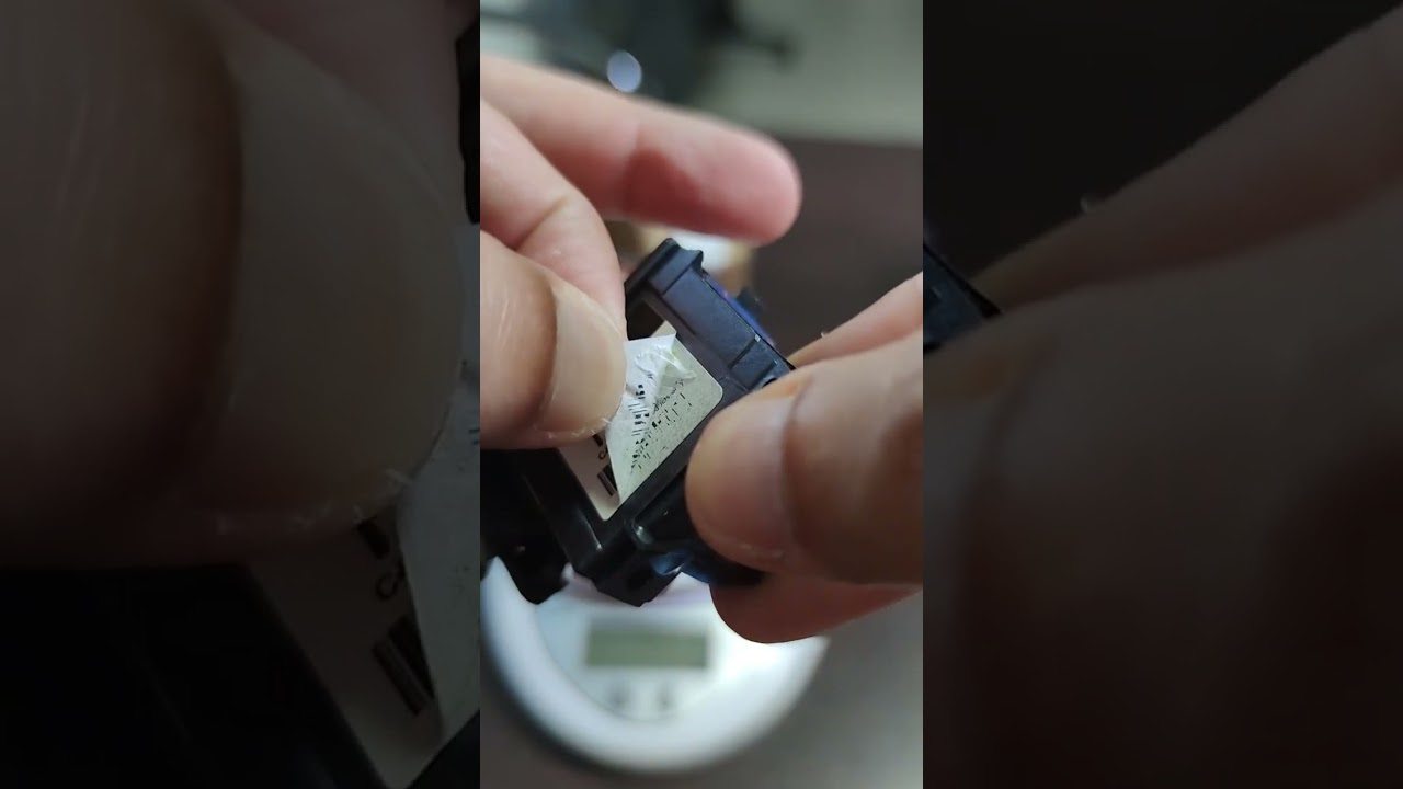 Fake HP11 printheads from AliExpress seller (store name: Shani Consumer Accessories Store)