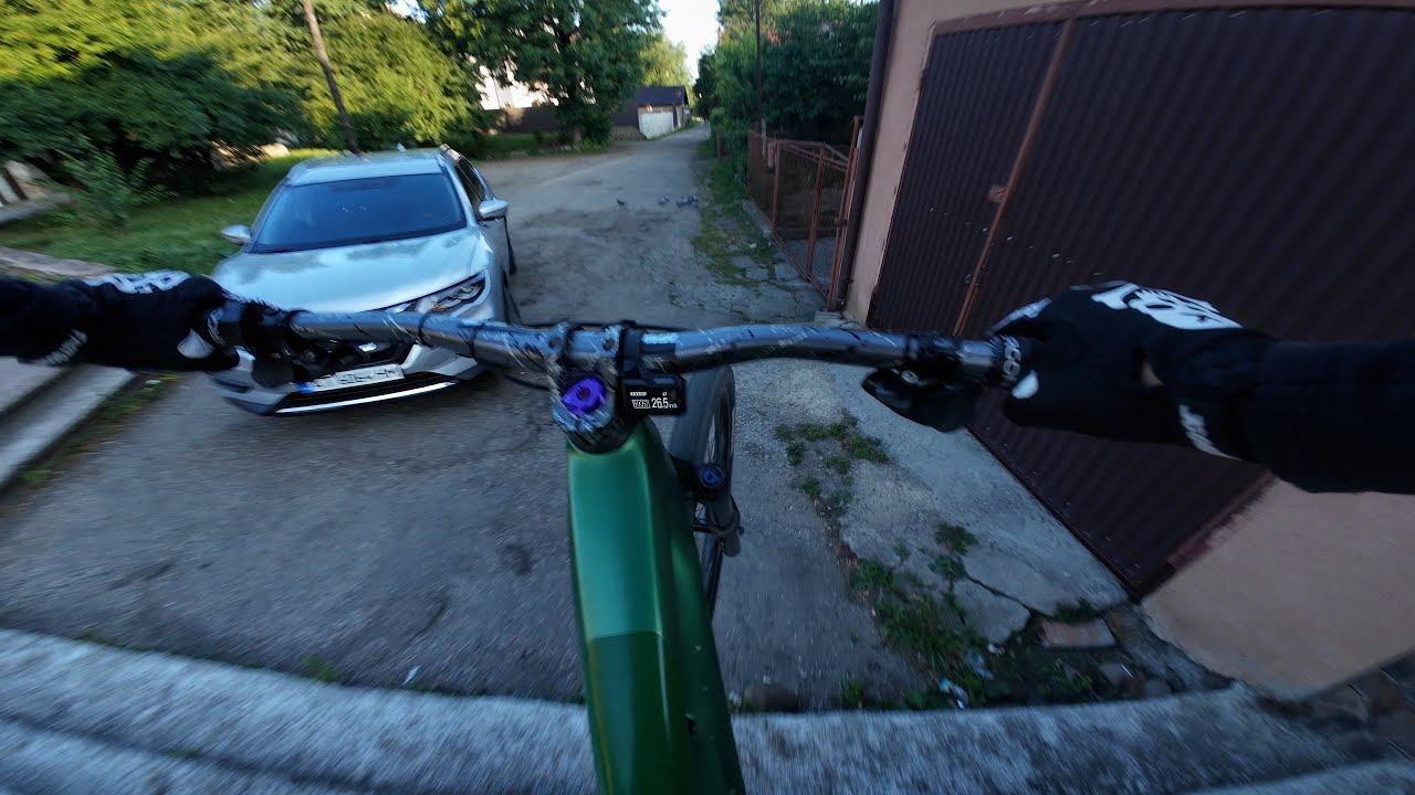 Riding my New E-Bike - Urban Freeride POV