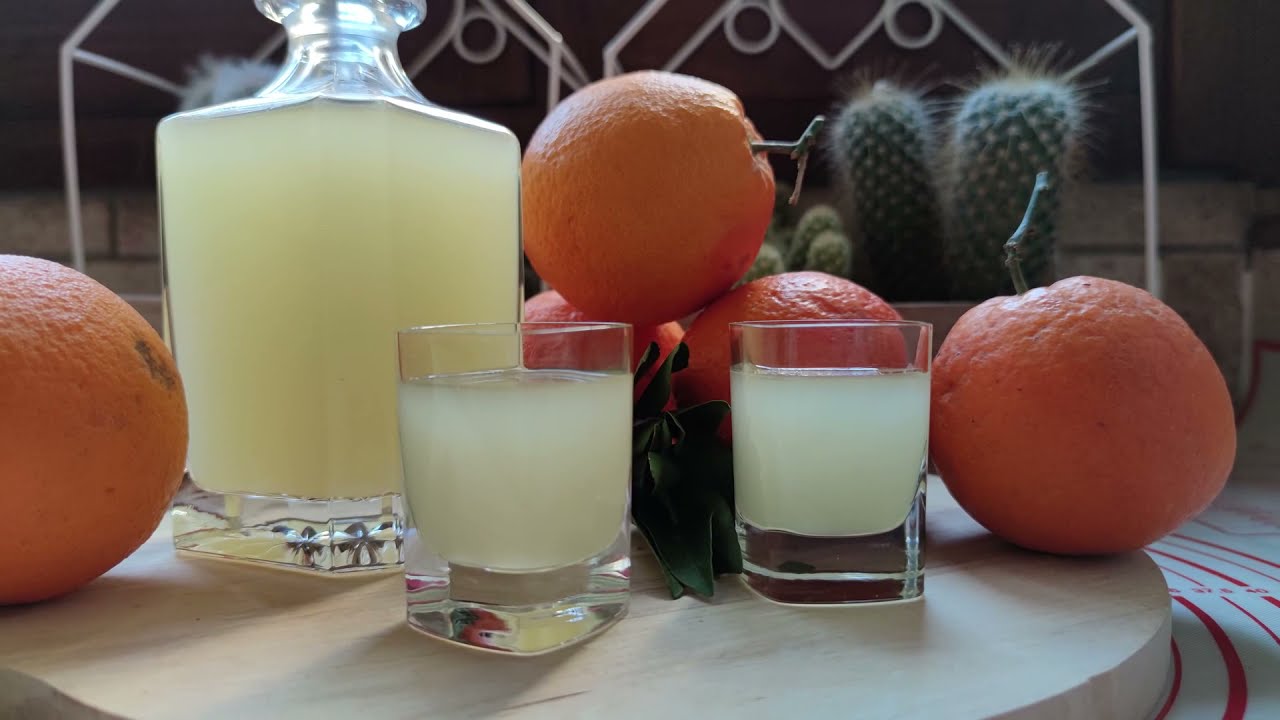Liquore COINTREAU fatto in casa, ricetta facile - Sfizi & Delizie