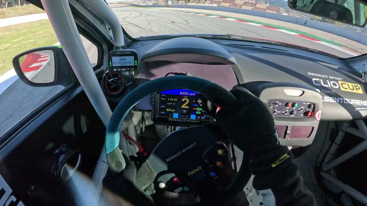 Onboard Clio 4 Cup X98 - Barcelone - Circuit F1