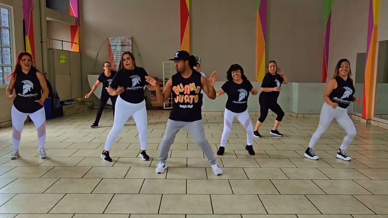 MUEVE ESAS CADERAS Organización INDU- COREOGRAFIA Angel Saritas Dancing