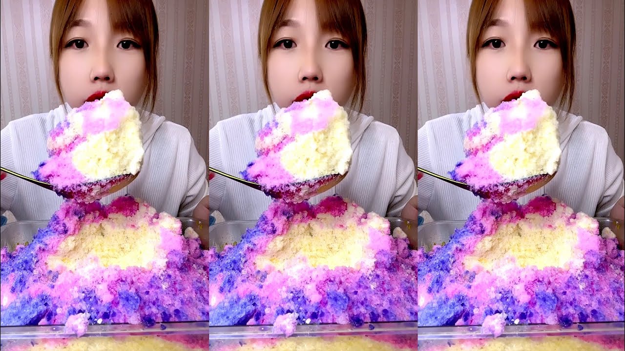 ASMR SHAVED ICE EATING / ICE EATING