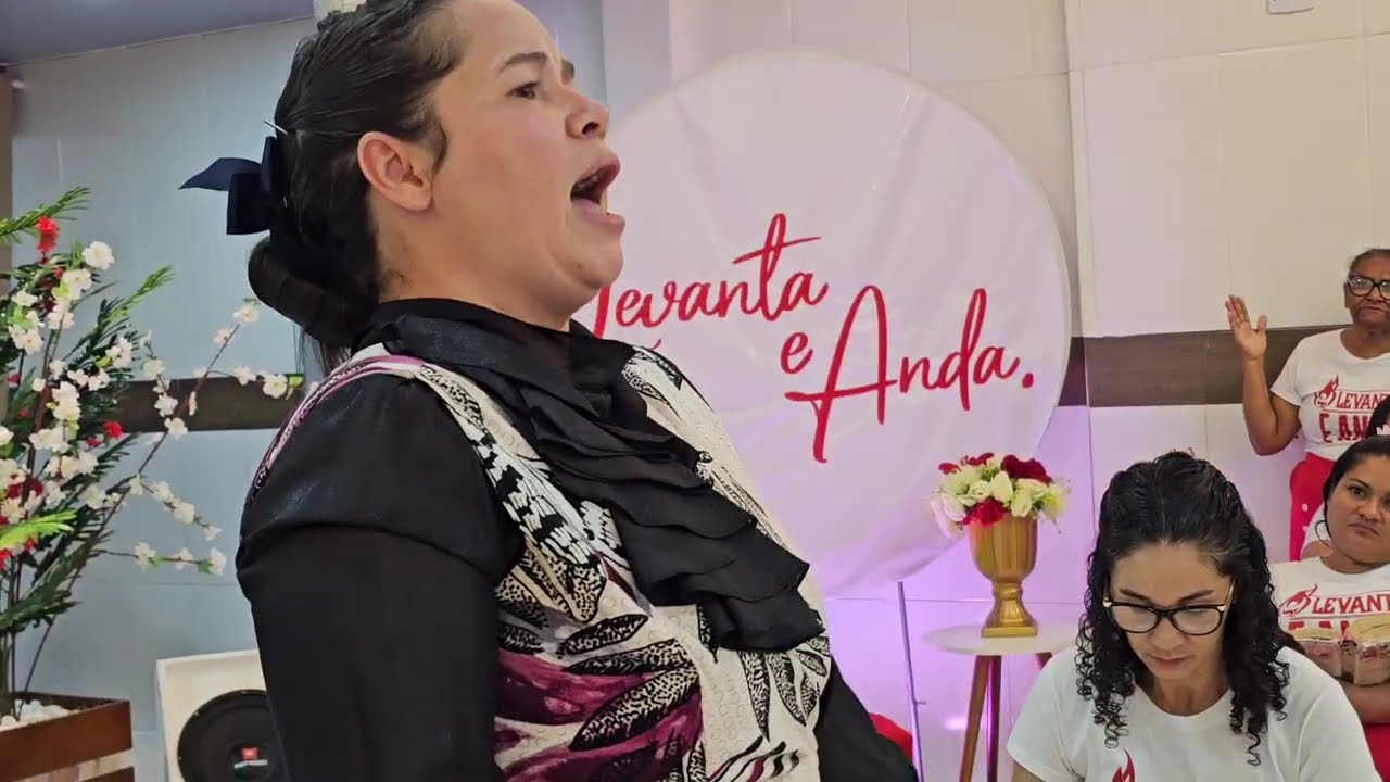 MISSIONÁRIA ADRIANA MELO  -  NUNCA DESAGRADE A DEUS, MUITO FORTE!