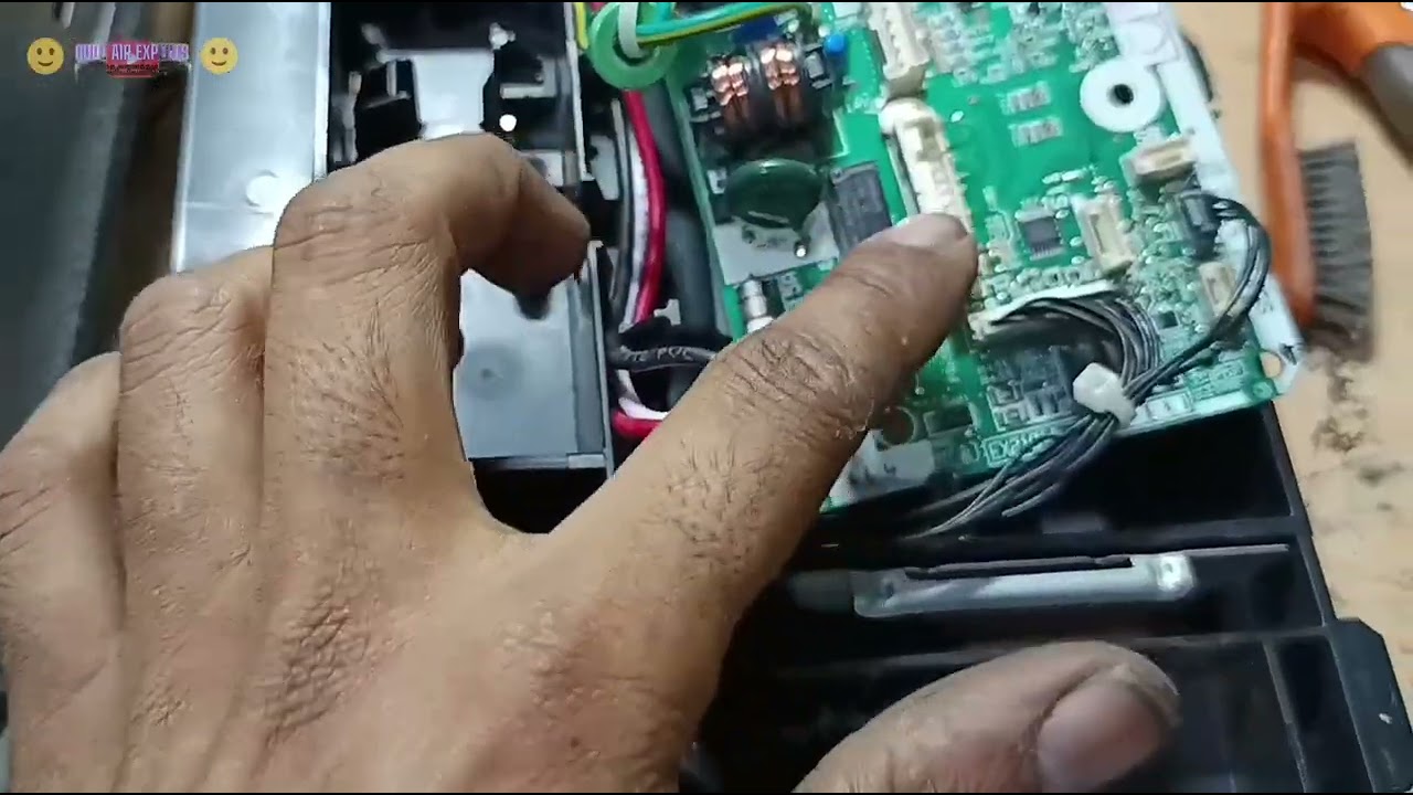 Daikin inverter ac UA error code how to solve in tamil / daikin inverter ac repair/how to repair pcb