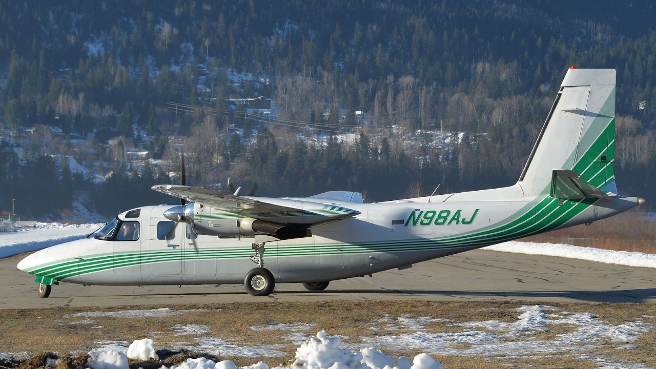 Rockwell 690B Turbo Commander Takeoff
