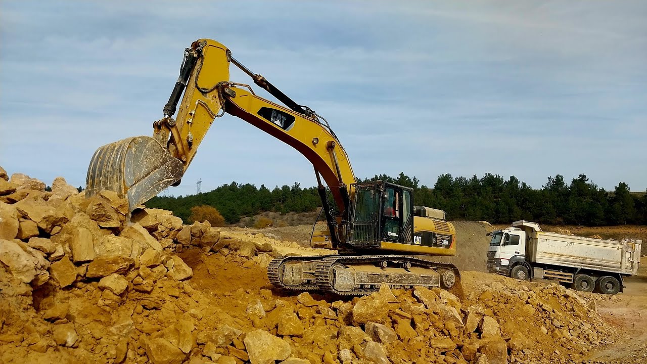 CAT KEPÇE 👍👍#cat #kepçe #işmakinaları #excavator #keşfet #cats #catvideos #jcb #hitachi #komatsu 