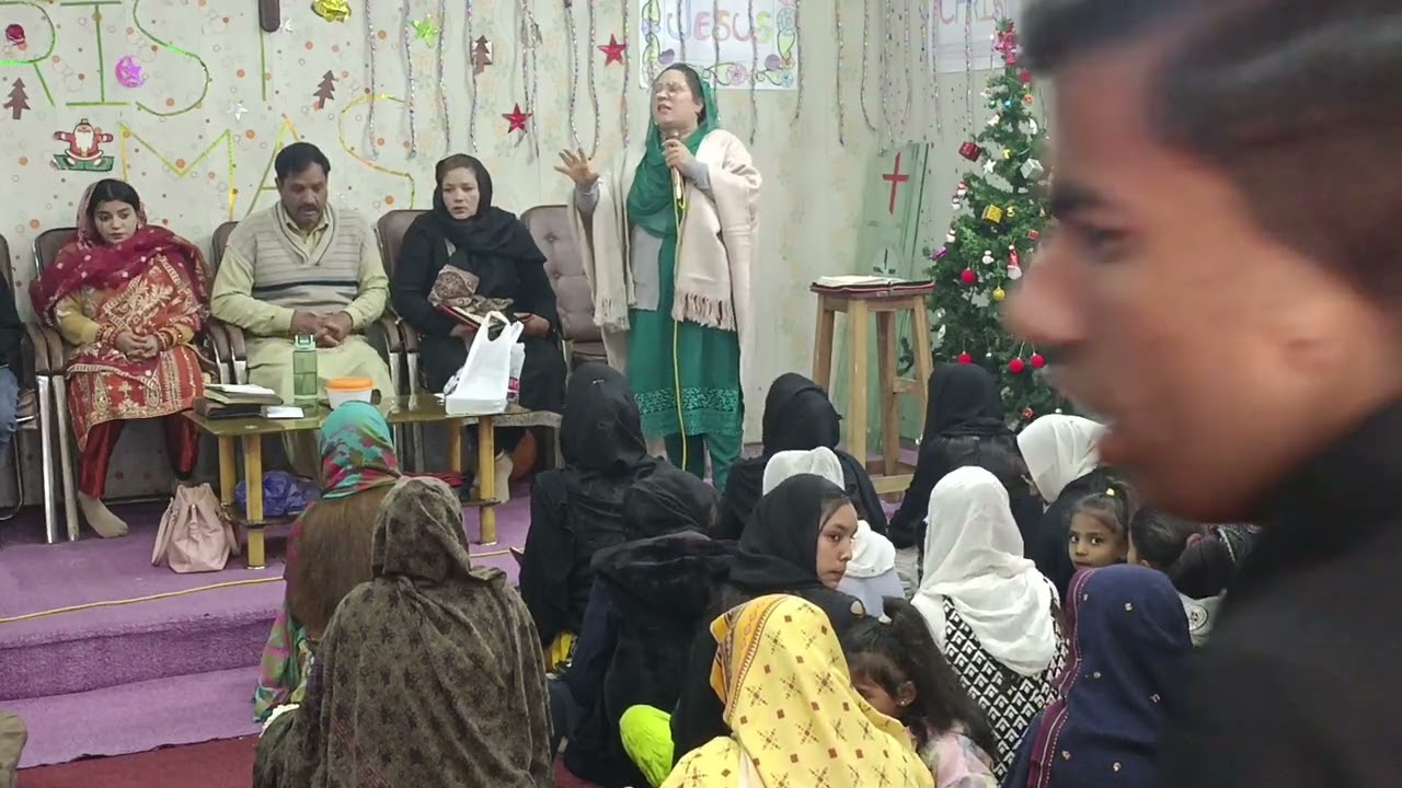 Sharing the word's of God Pastor Khushboo ll اسی علاقہ میں چرواہے تھے ll All in All jeuse church.