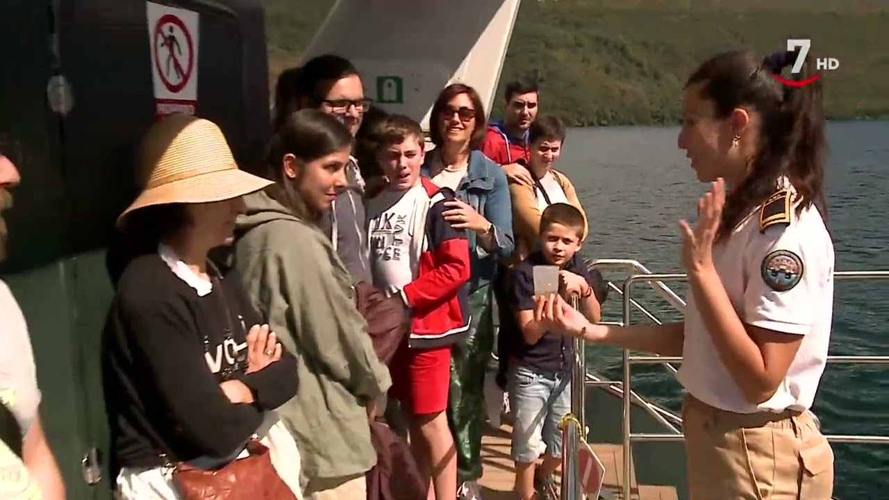 Un barco sostenible para surcar las aguas del Lago de Sanabria | Escápate de viaje