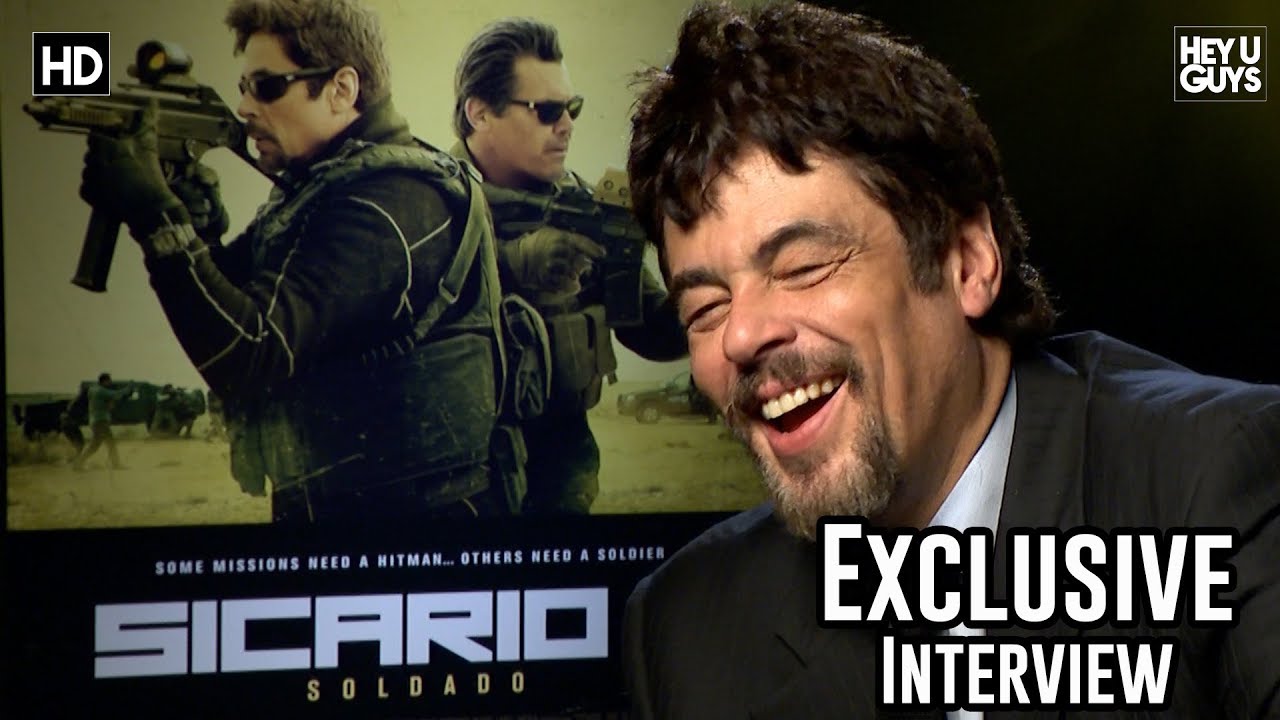 Benicio Del Toro roasts Interviewer over Dress Sense - Sicario 2: Solado