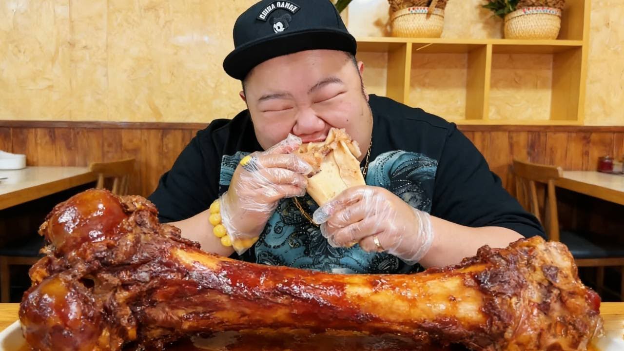 【大胃王挑戰】挑戰吃哈爾濱網紅牛大骨！一口氣點20根軟糯脫骨，直接抱著啃真過癮｜Food Challenge【櫻木花胖】