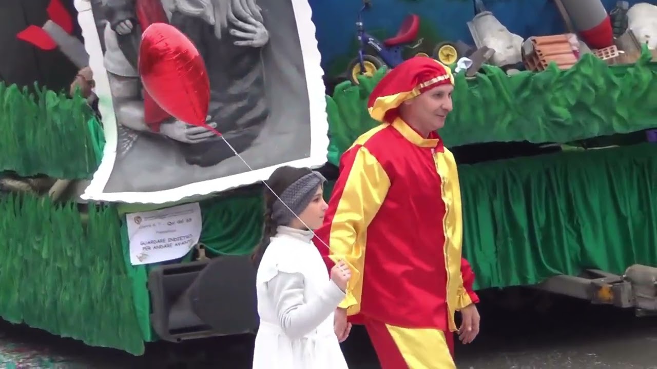 💛Carnevale di Decima 2025❤️ -  QUI DAL '65 - 2° Classificata - GUARDARE INDIETRO, PER ANDARE AVANTI.