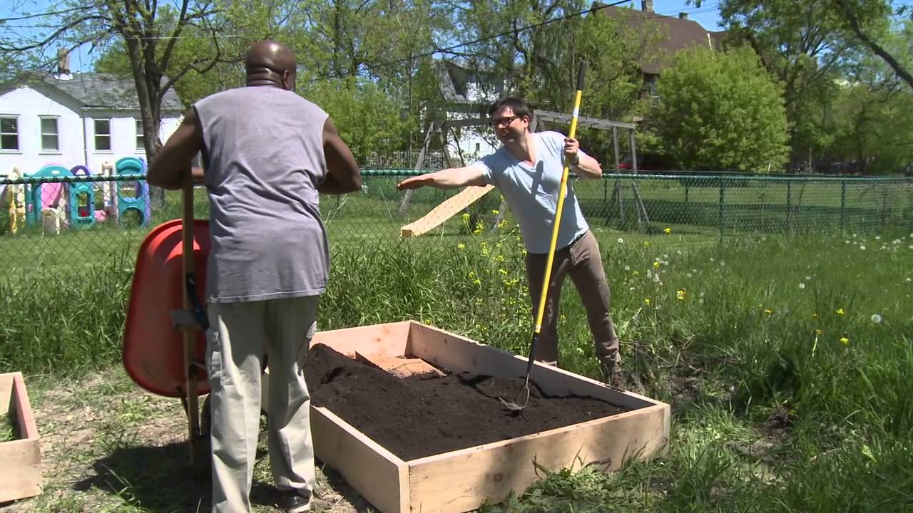 Wisconsin Foodie - Victory Garden Initiative