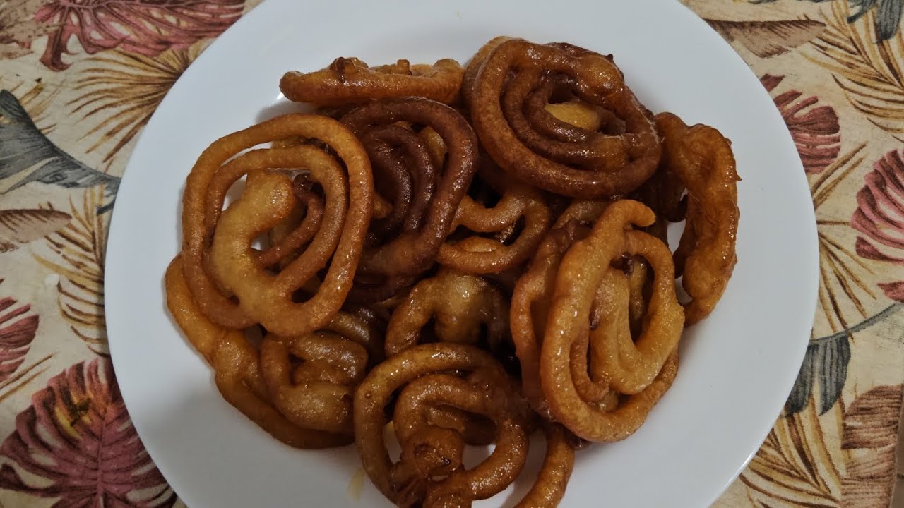 বিদেশে বসে ঘরেই বানালাম মচমচে জিলাপি | Easy Homemade Jalebi Recipe | Italian Life Vlog 🇮🇹