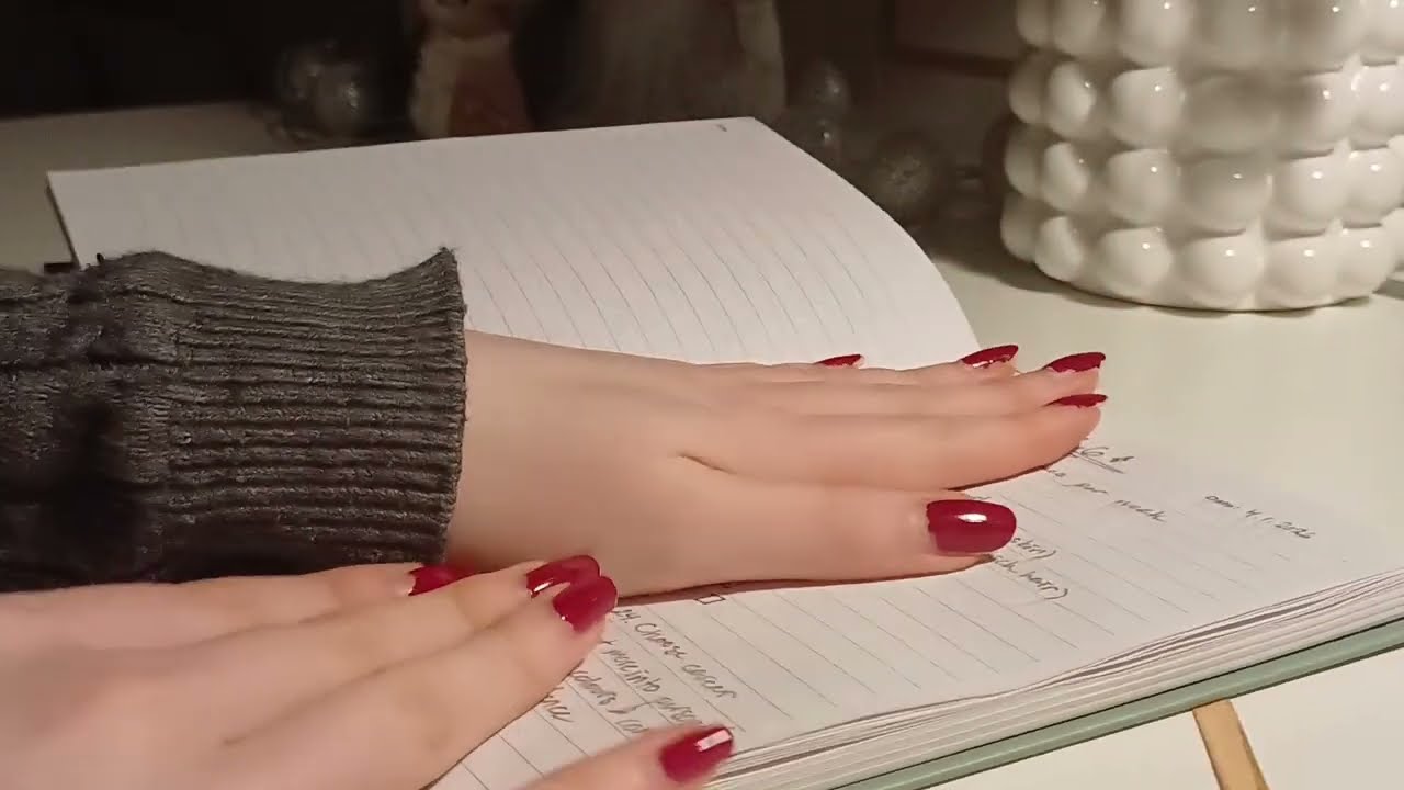 ASMR | Journal Flip Through💙 | Whispered