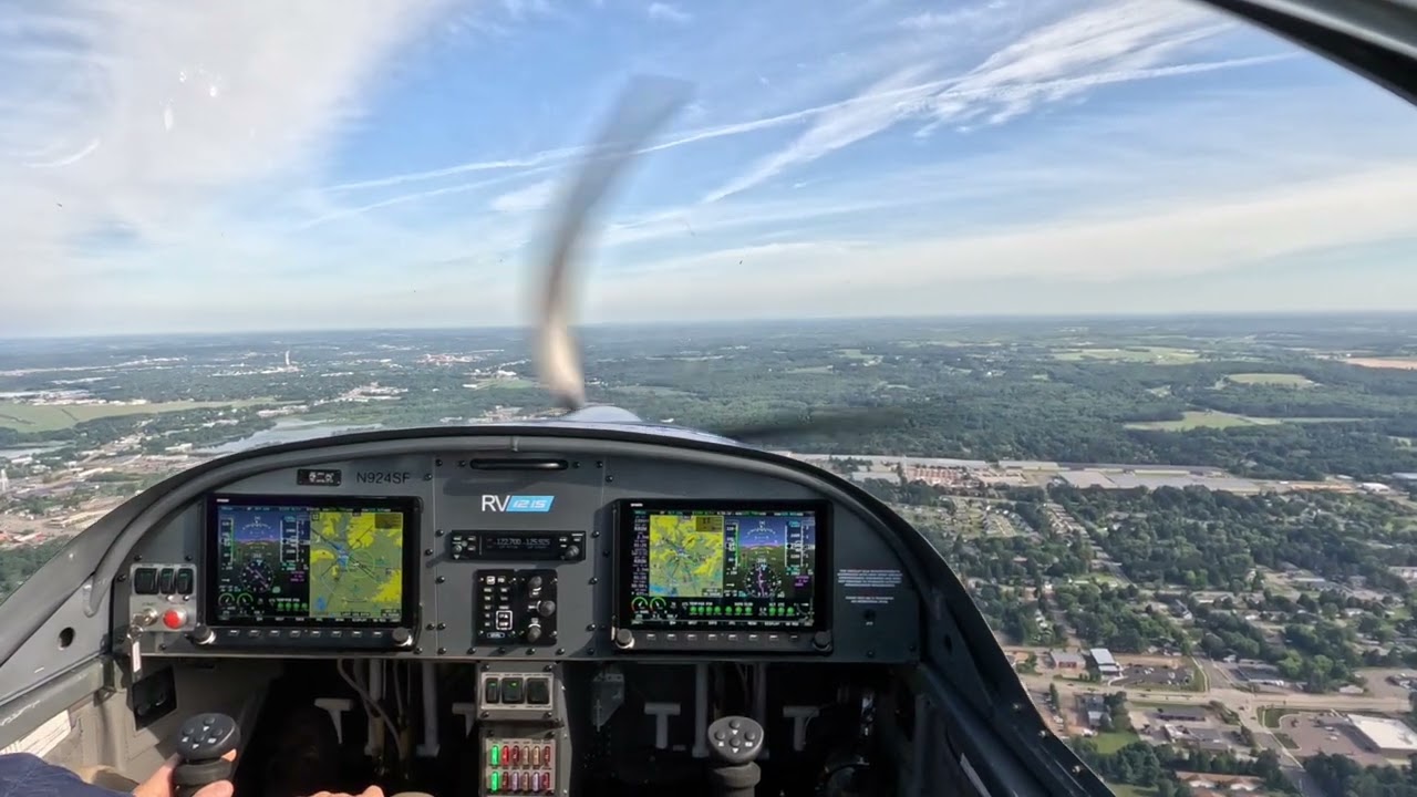 RV-12 Flight to Wausau in Van's RV12iS