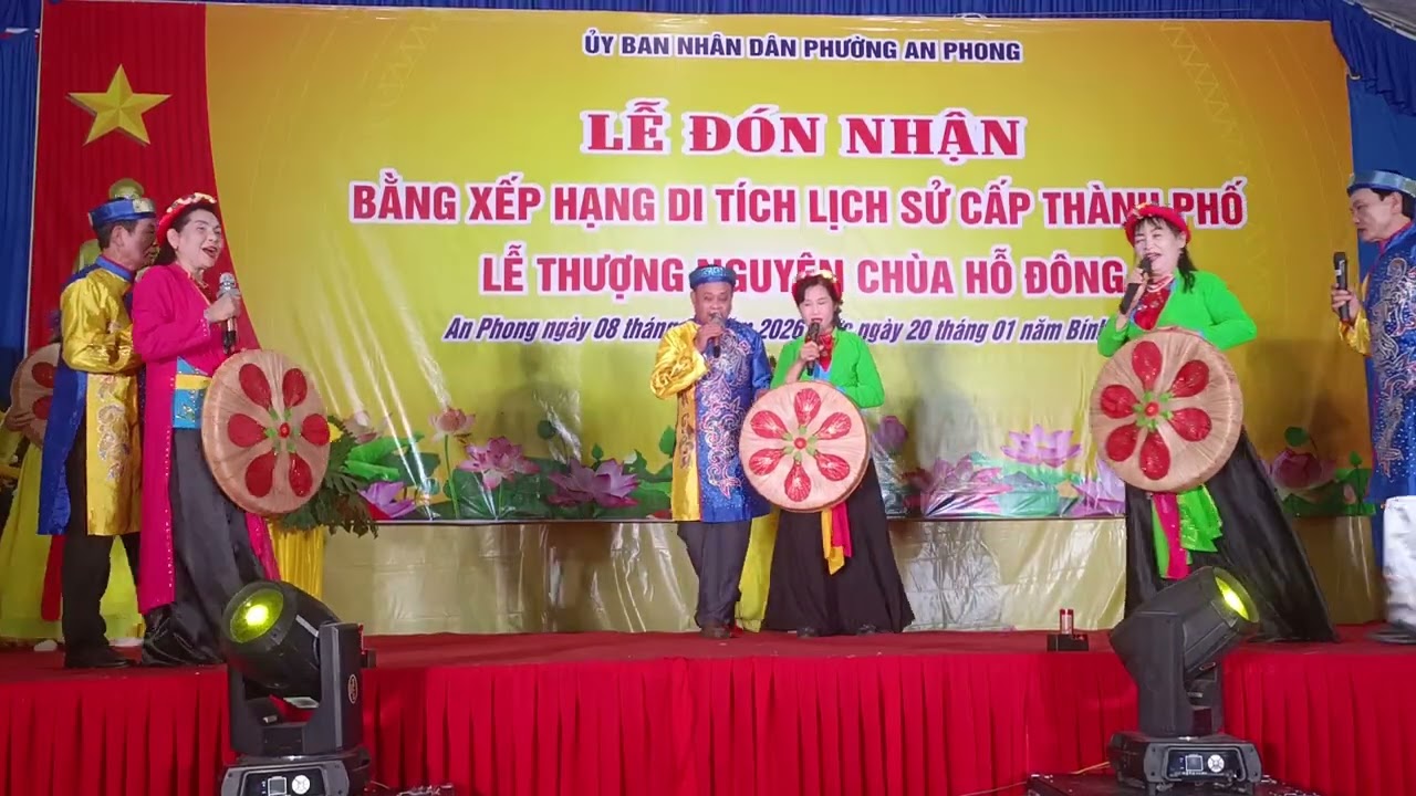 Trẩy hội xuân CLB Hoa Phượng 