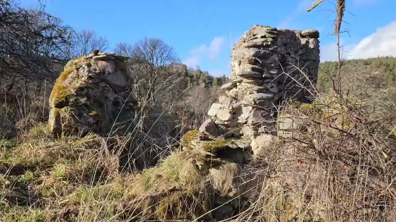 Aikenway castle ruin