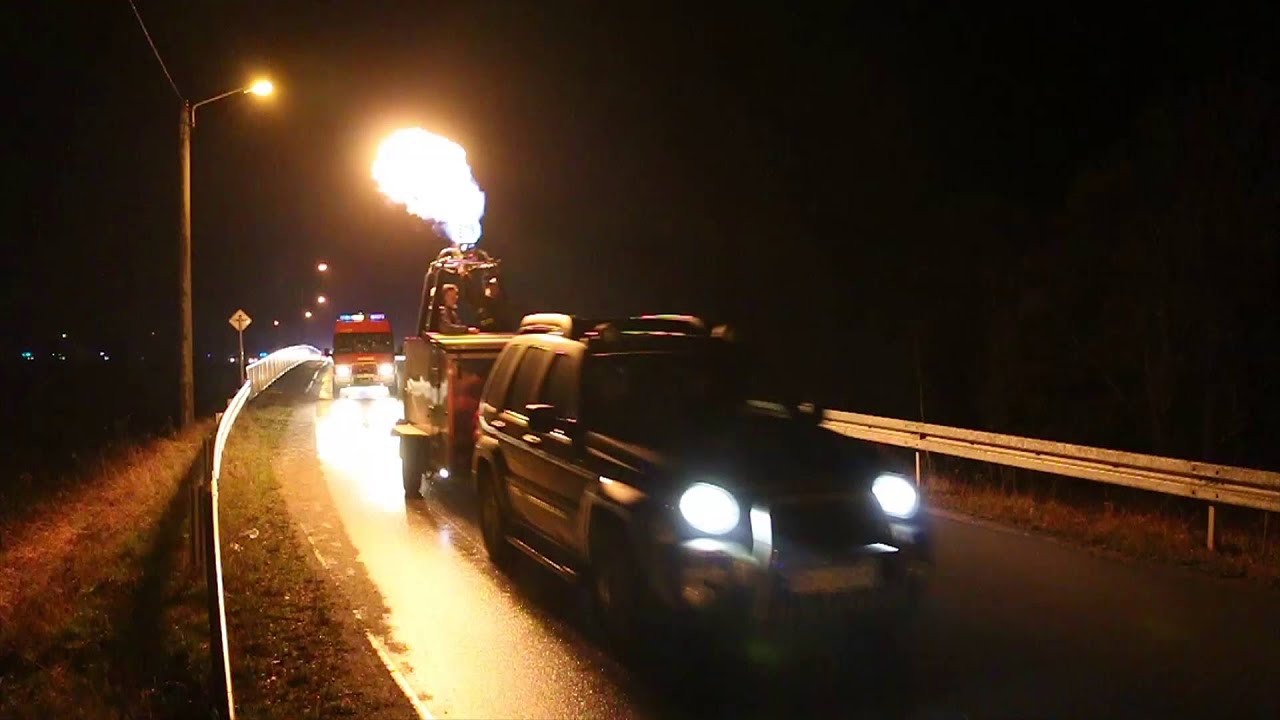Strażacka Jazda Nocą dla Hani - przejazd kolumny (12.03.2016)