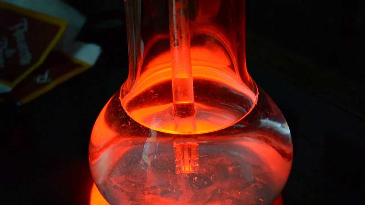 Governmint Dome Bong with Leisure downstem