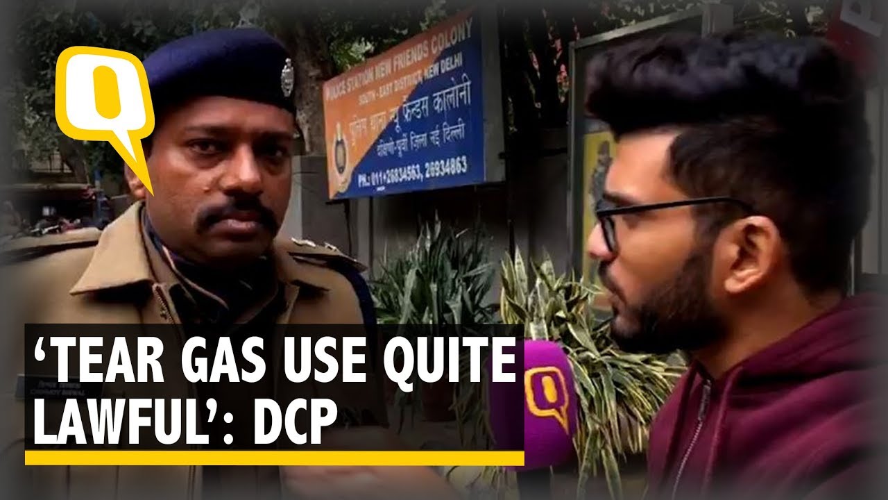 Cops Contained Jamia Violence, Tear Gas Use Quite Lawful: DCP | The Quint